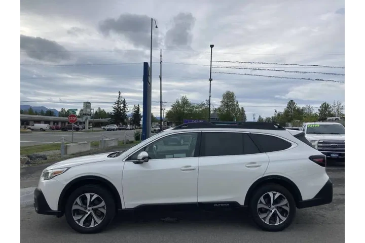 $24999 : 2020 Outback Limited image 9