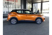 $12487 : Nissan Kicks 2023 SV 4dr Cro thumbnail