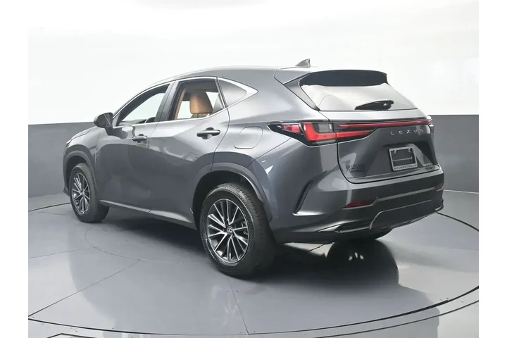 $33991 : Lexus NX 250 2024 4dr Crosso image 4