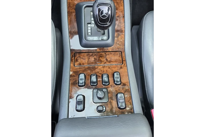 $3200 : Limpio image 4