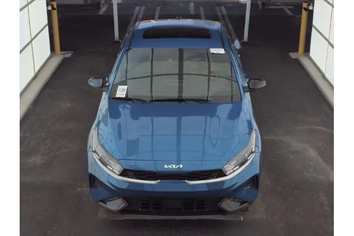 $17490 : Kia Forte 2023 GT-Line 4dr S image 2