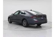 $28998 : Honda Accord 2024 EX 4dr Sed thumbnail