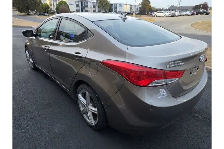 $7490 : Hyundai ELANTRA 2011 GLS 4dr image 8
