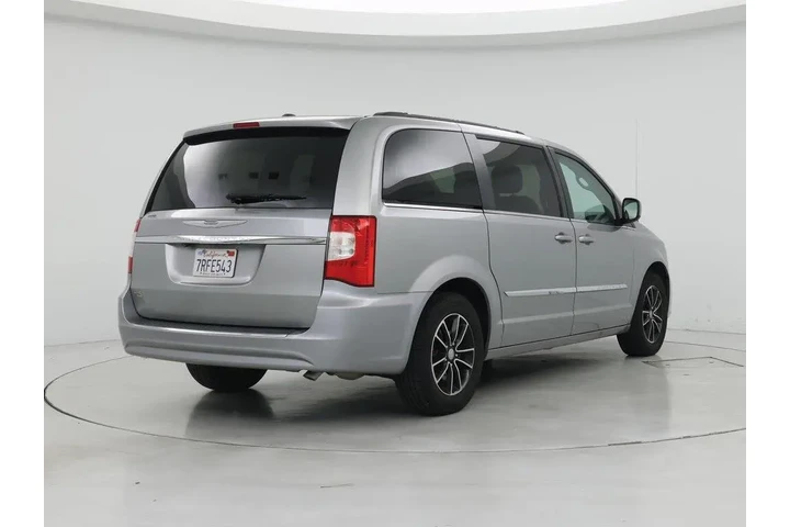 $18998 : Chrysler Town and Country 20 image 8