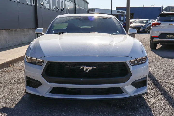 $31387 : 2024 Mustang EcoBoost Fastback image 2