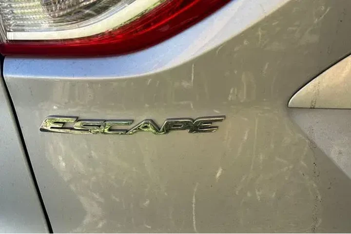 $11500 : Ford Escape 2014 S 4dr SUV image 6