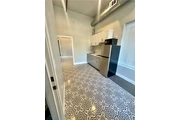 $2100 : Renta departamento Santa ana thumbnail