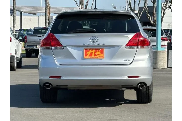 $12990 : Toyota Venza 2012 FWD LE V6 image 5