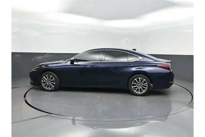 $28735 : Lexus ES 350 2022 4dr Sedan image 2