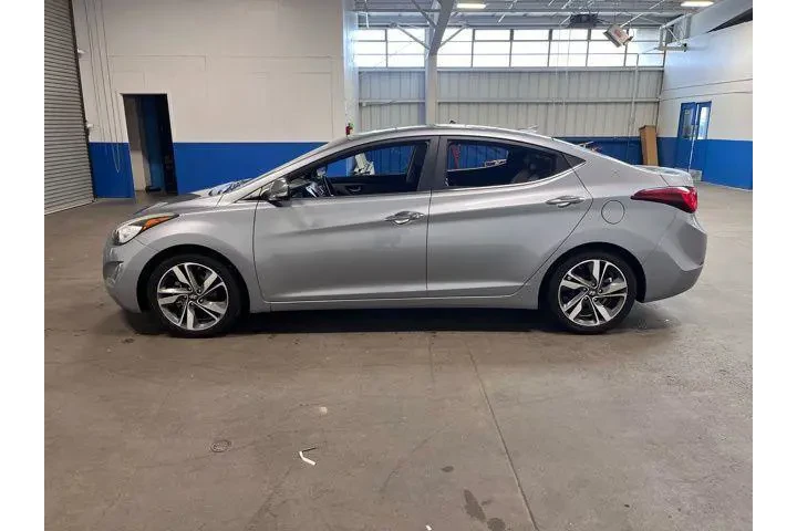 $9989 : Hyundai ELANTRA 2015 SE 4dr image 6