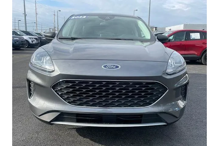 $20363 : Ford Escape 2022 SE 4dr SUV image 2