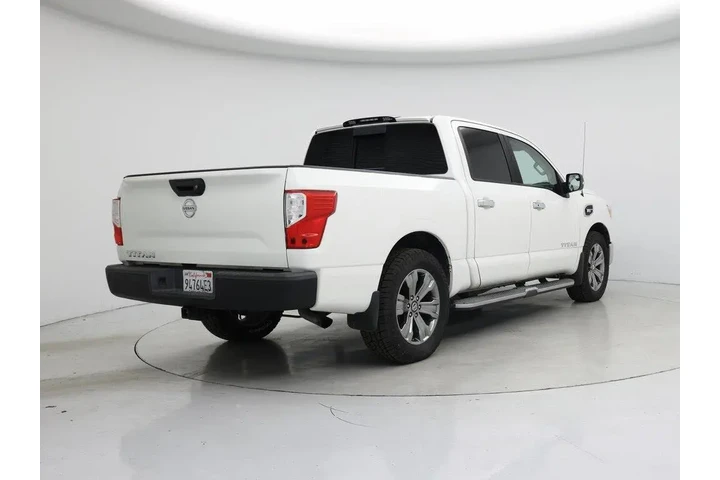 $25998 : Nissan Titan 2017 4x2 SV 4dr image 8