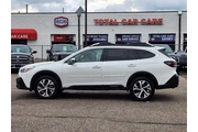 $24375 : 2022 Outback Touring XT thumbnail