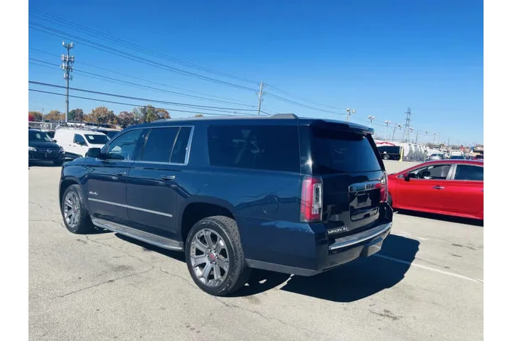 $17850 : 2017 GMC Yukon XL Denali image 5