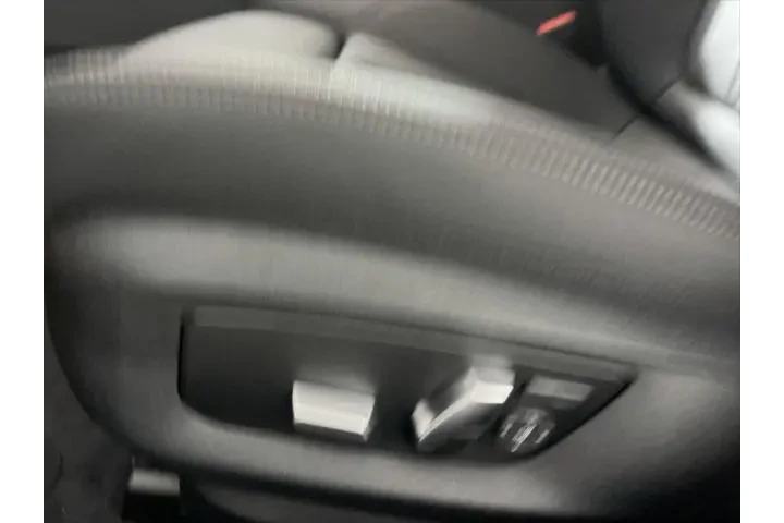 $37495 : BMW 5 Series 2023 AWD 530i x image 10