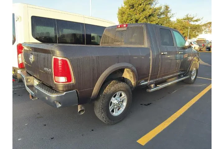 $37995 : Ram 2500 2013 4x4 Laramie 4d image 2