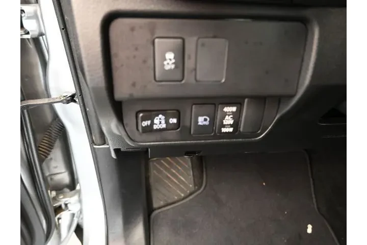 $37695 : Toyota Tacoma 2023 4x4 TRD S image 9