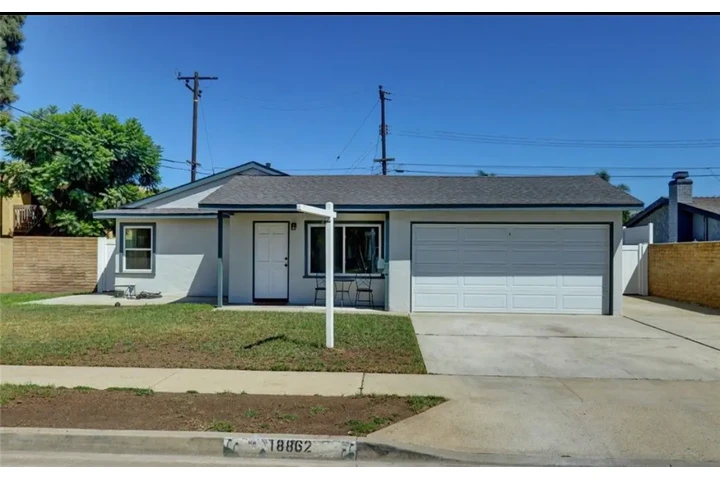 $2450 : 3 Bedroom House in Los Angeles image 1