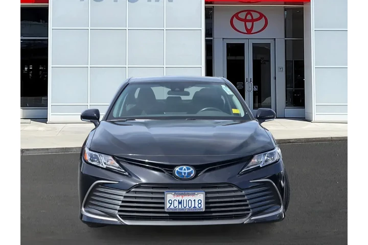 $25988 : Toyota Camry Hybrid 2022 LE image 2