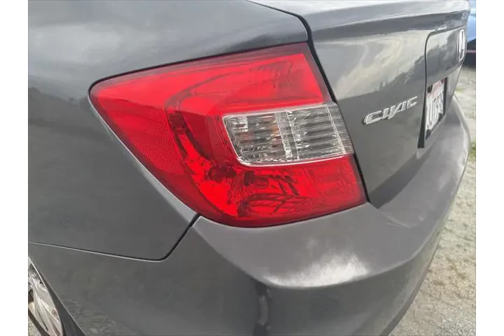 $8495 : Honda Civic 2012 LX 4dr Seda image 10