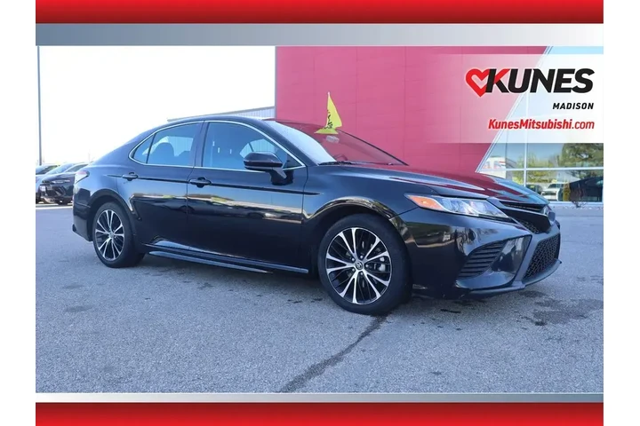 $17777 : Toyota Camry 2020 SE 4dr Sed image 1