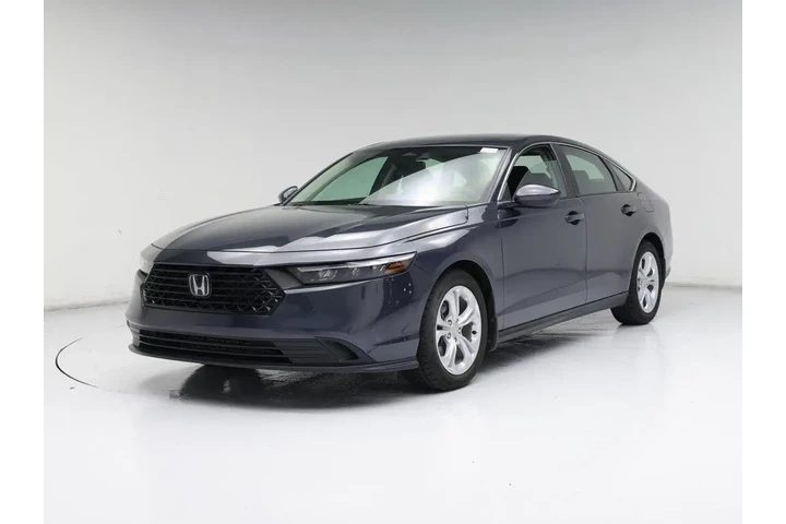 $23998 : Honda Accord 2024 LX 4dr Sed image 4