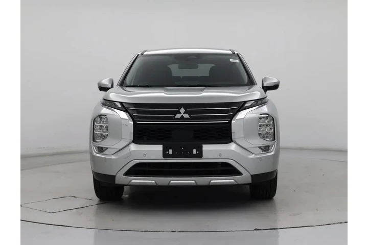 $23998 : Mitsubishi Outlander 2024 SE image 5