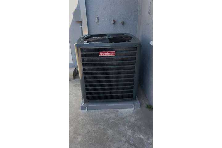 Professional A/C Installation image 3