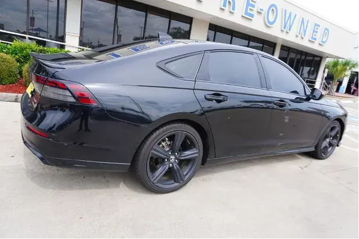 $28725 : Honda Accord Hybrid 2023 Spo image 4