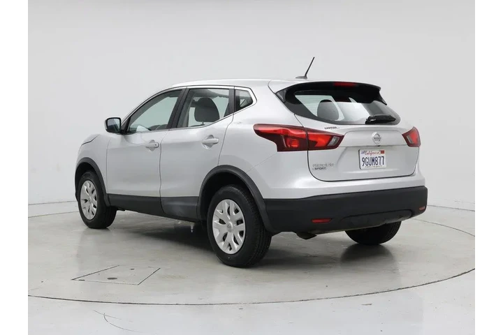 $13998 : Nissan Rogue Sport 2019 S 4d image 2