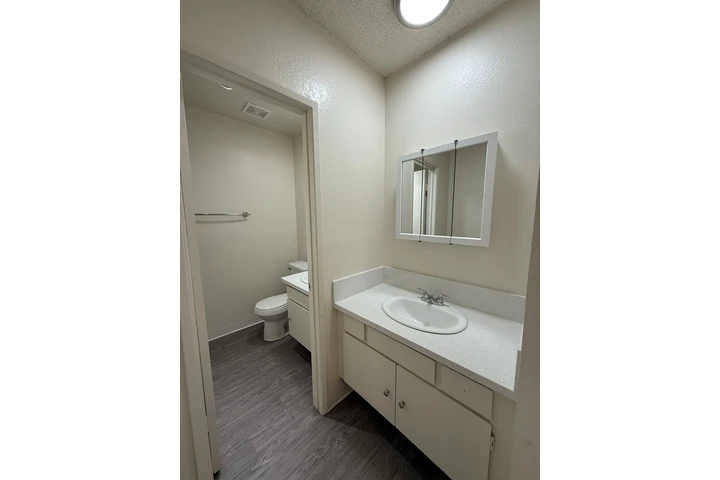 $2525 : PANO0RAMA CITY image 8