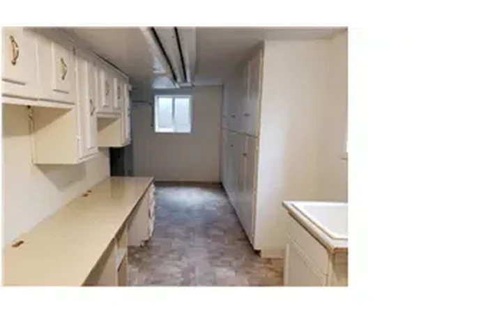 $1595 : Rental property with 2 bedro image 9