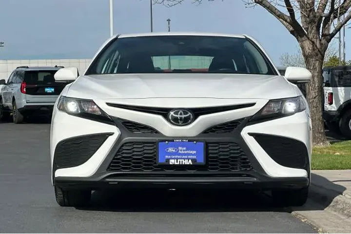 $27995 : Toyota Camry 2024 SE 4dr Sed image 10
