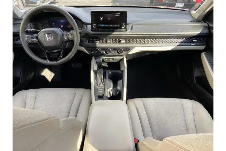 $19987 : Honda Accord 2024 EX 4dr Sed image 10