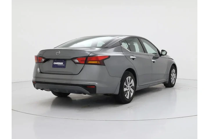 $19998 : Nissan Altima 2023 2.5 S 4dr image 8