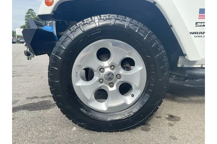 $18985 : Jeep Wrangler Unlimited 2017 image 9