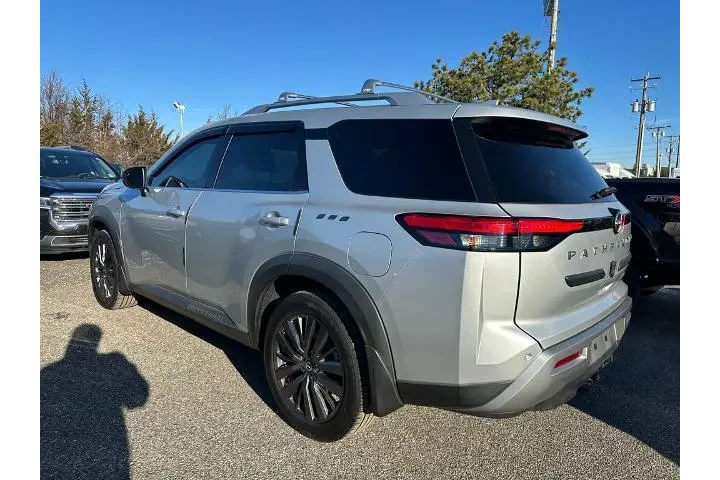 $23243 : Nissan Pathfinder 2022 AWD S image 3