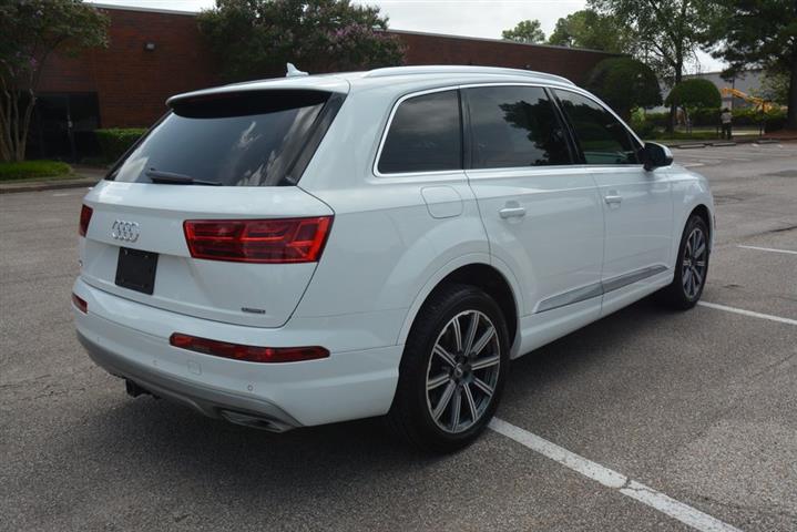 2019 Q7 quattro Premium 45 TF image 6