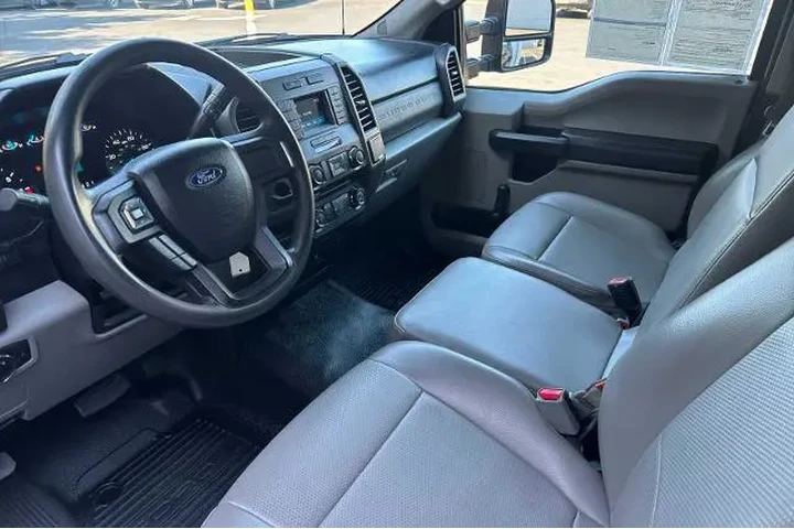 $38610 : Ford F-350 Super Duty 2017 4 image 7