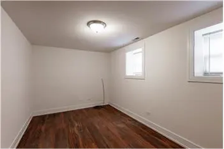 $3600 : Rental property with 3 bedro image 8