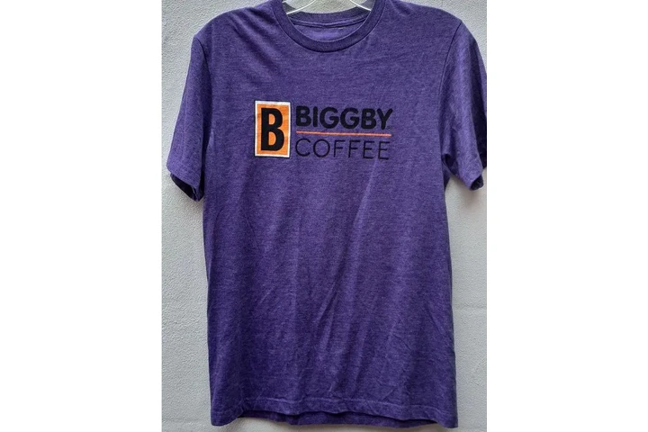 $400 : 10 PLAYERAS TALLA MEDIANA EN V image 4
