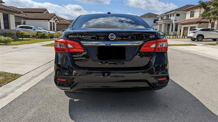 $8000 : 2019 Nissan Sentra SV image 5