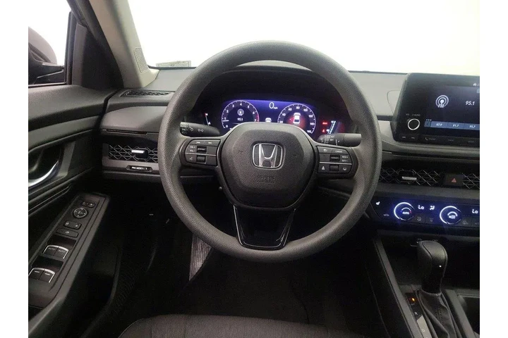 $24998 : Honda Accord 2023 EX 4dr Sed image 10