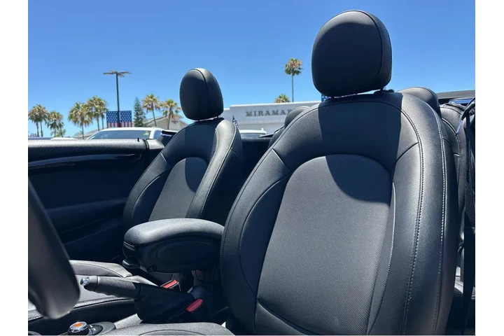 $17997 : 2019 Convertible Cooper image 8