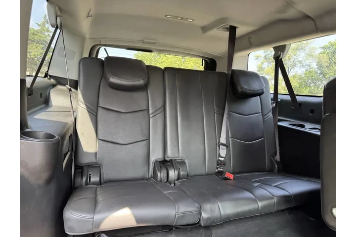 $21999 : 2017 Escalade ESV Luxury image 9