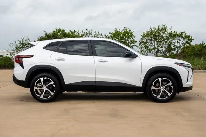 $21905 : Chevrolet Trax 2024 RS 4dr C image 4