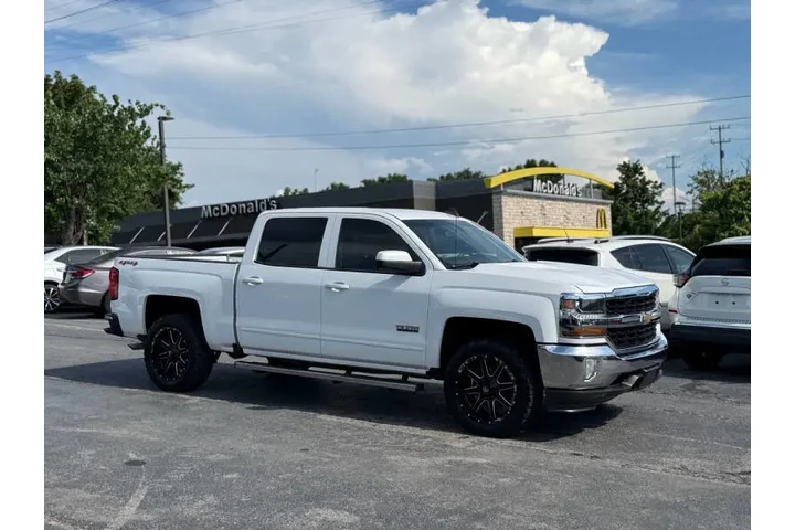 $20995 : 2017 Silverado 1500 LT image 5