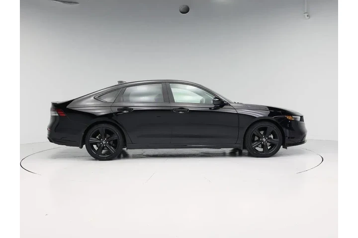 $29998 : Honda Accord Hybrid 2024 Spo image 7