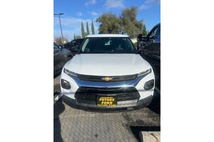 $17750 : Chevrolet Trailblazer 2021 4 image 2