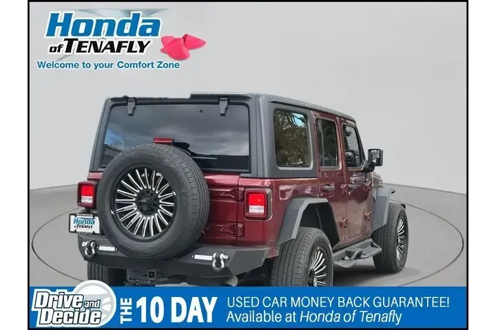 $29990 : Jeep Wrangler Unlimited 2022 image 5